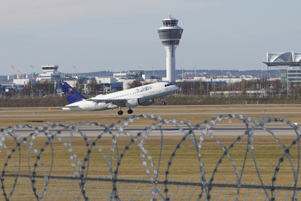 Abschiebeoffensive am Münchner Flughafen – wohin steuert München in der Asylpolitik? - Gespräch am 25.03.2026 19:00h